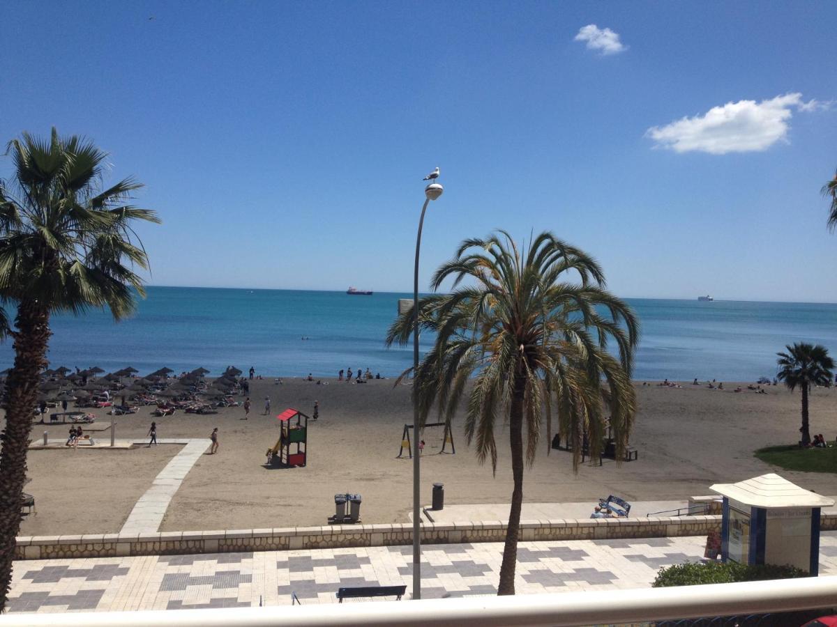 Malagueta Blue Beach Malaga Bagian luar foto